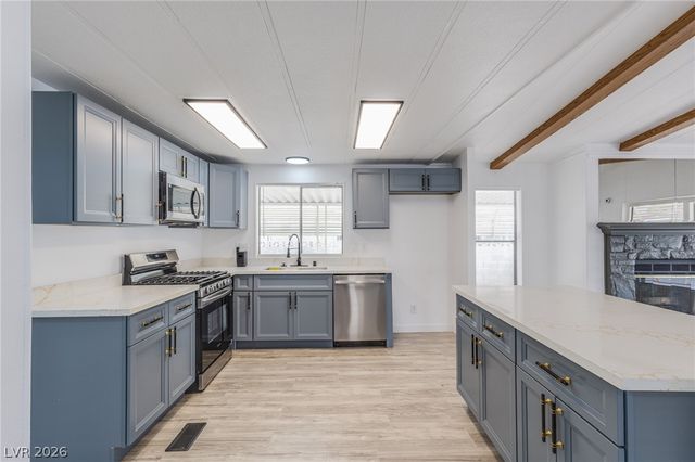 5436 Tres Piedras Road, Las Vegas, NV 89122