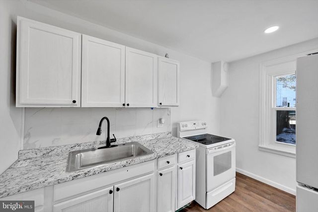 335 S 9TH ST, Lebanon, PA 17042