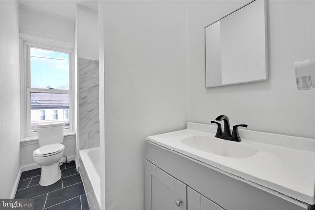 335 S 9TH ST, Lebanon, PA 17042