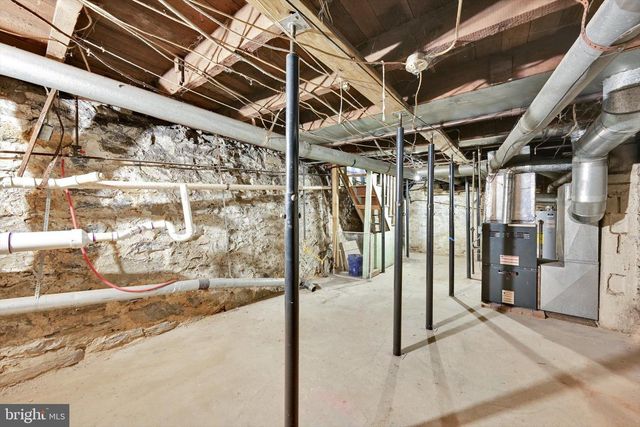 335 S 9TH ST, Lebanon, PA 17042