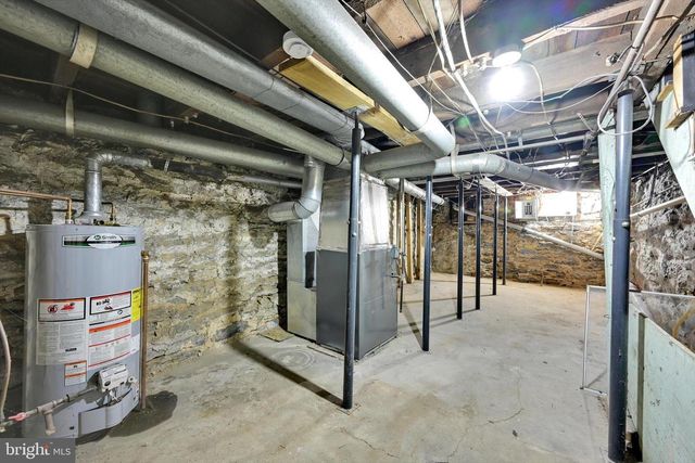 335 S 9TH ST, Lebanon, PA 17042