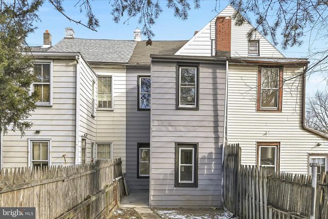 335 S 9TH ST, Lebanon, PA 17042