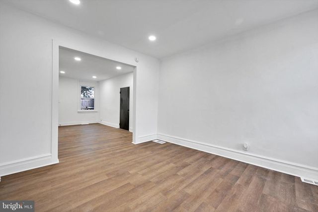 335 S 9TH ST, Lebanon, PA 17042