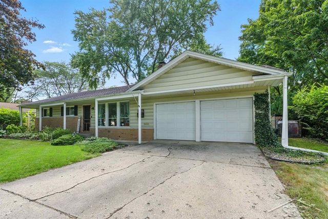 1033 Elmdale Drive, Saginaw, MI 48602