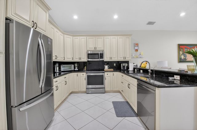 11786 Caracas Boulevard, Boynton Beach, FL 33437