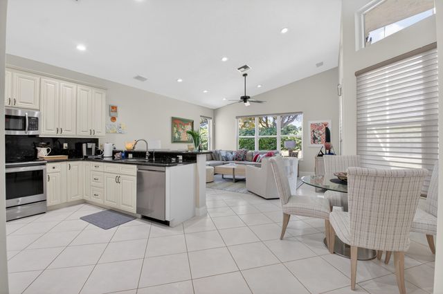 11786 Caracas Boulevard, Boynton Beach, FL 33437