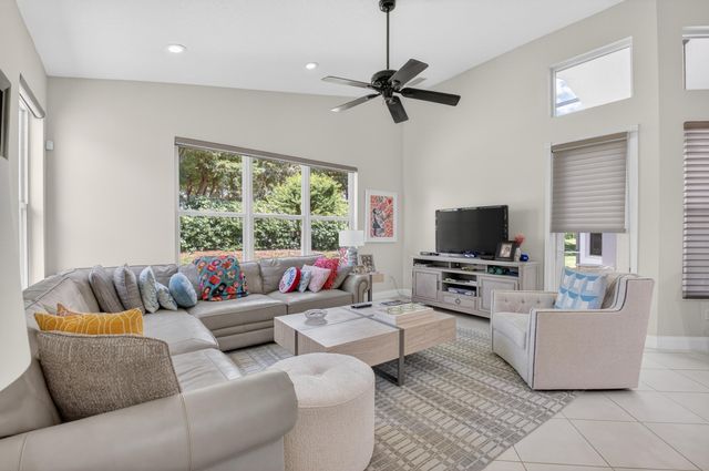 11786 Caracas Boulevard, Boynton Beach, FL 33437
