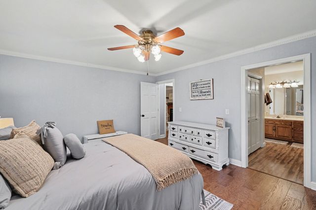 202 Applevalley Rd, Lebanon, TN 37087