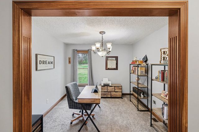 202 Applevalley Rd, Lebanon, TN 37087