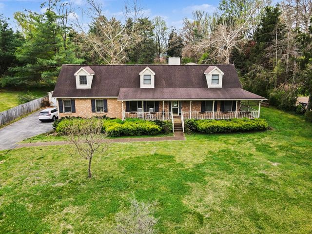 202 Applevalley Rd, Lebanon, TN 37087