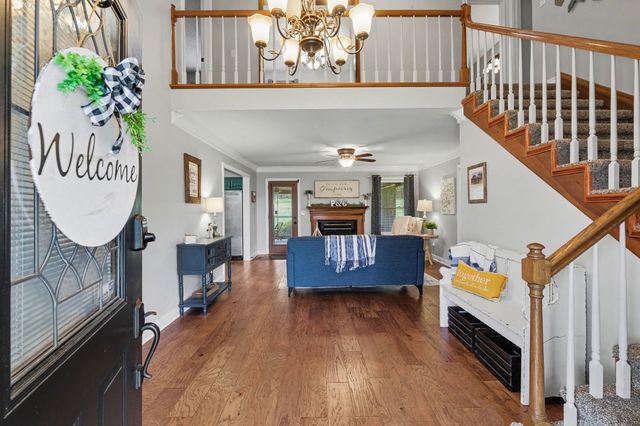 202 Applevalley Rd, Lebanon, TN 37087