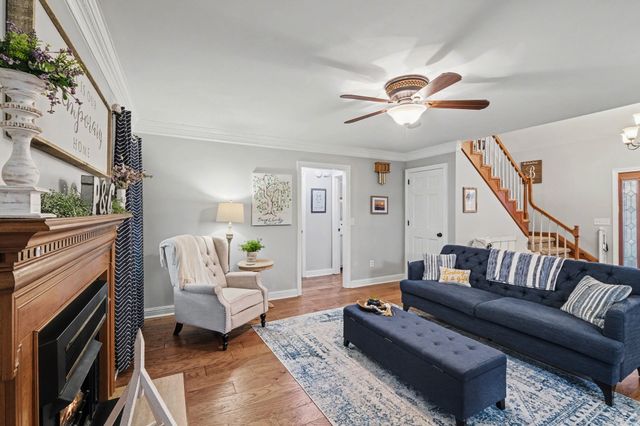 202 Applevalley Rd, Lebanon, TN 37087