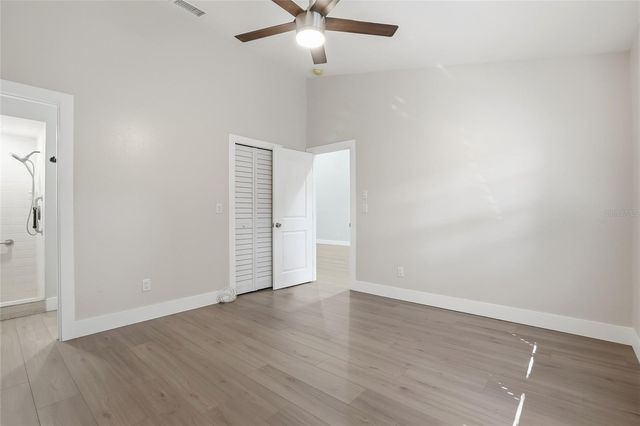 9942 LAKE SEMINOLE DRIVE W, Largo, FL 33773