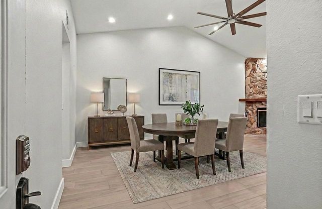 9942 LAKE SEMINOLE DRIVE W, Largo, FL 33773