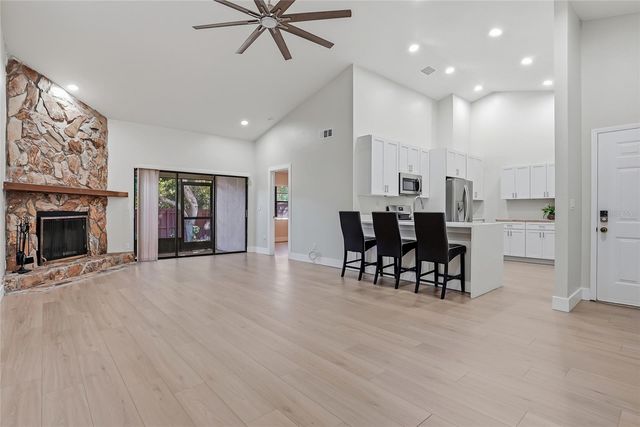 9942 LAKE SEMINOLE DRIVE W, Largo, FL 33773