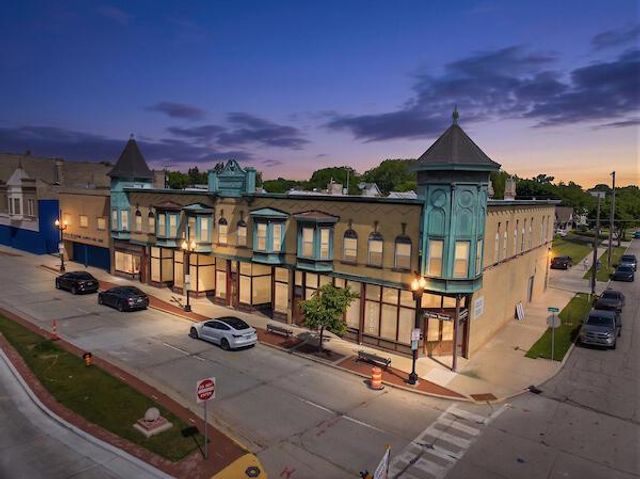 900 State STREET, Racine, WI 53404