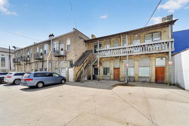 900 State STREET, Racine, WI 53404
