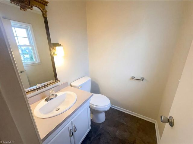 2202 Huntington Road F1, Burlington, NC 27215