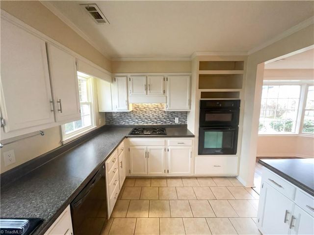 2202 Huntington Road F1, Burlington, NC 27215