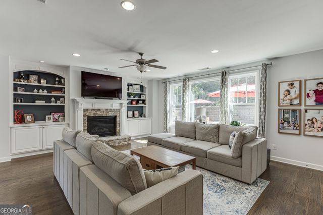 7378 Grand Reunion Drive, Hoschton, GA 30548