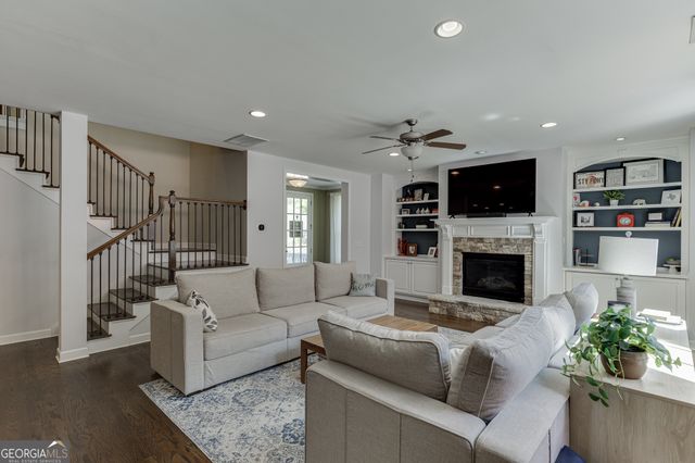 7378 Grand Reunion Drive, Hoschton, GA 30548