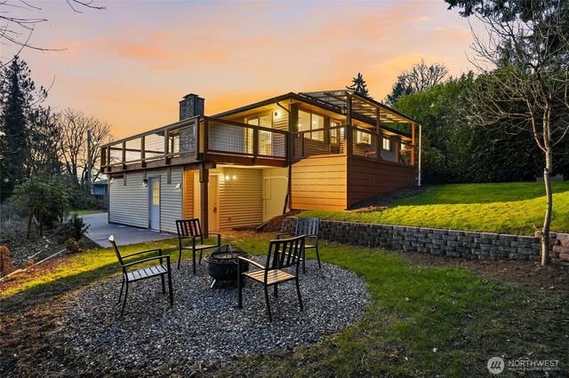 630 Hillcrest Avenue, Kent, WA 98030