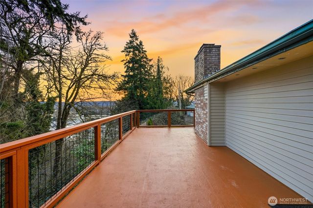 630 Hillcrest Avenue, Kent, WA 98030