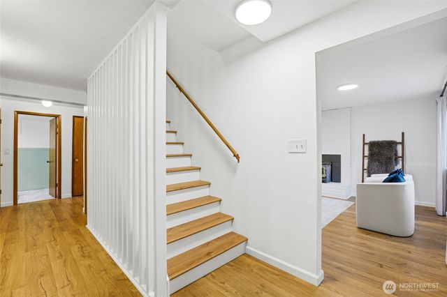 630 Hillcrest Avenue, Kent, WA 98030