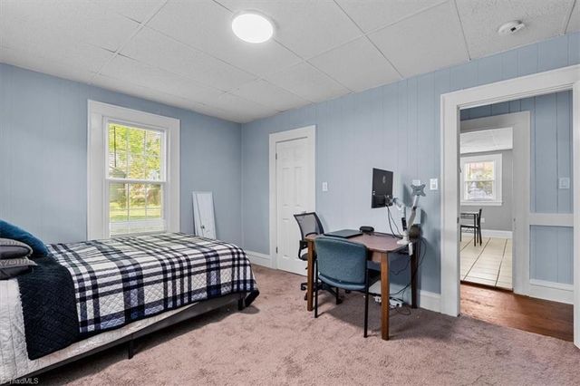 2336 Montrose Avenue, Winston-salem, NC 27105