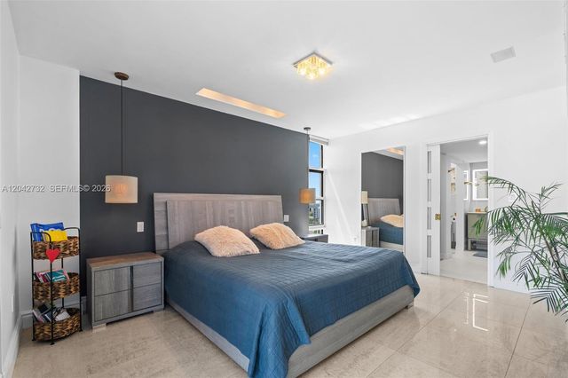 20100 W Country Club Drive PH09, Aventura, FL 33180