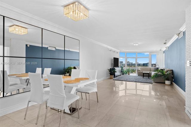 20100 W Country Club Drive PH09, Aventura, FL 33180