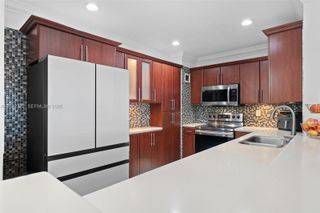 20100 W Country Club Drive PH09, Aventura, FL 33180