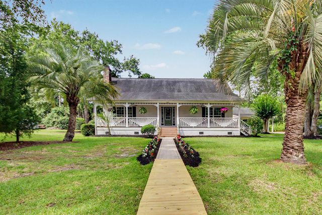 4352 Johnson Circle, Murrells Inlet, SC 29576