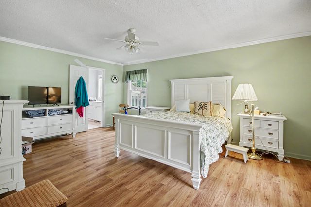 4352 Johnson Circle, Murrells Inlet, SC 29576