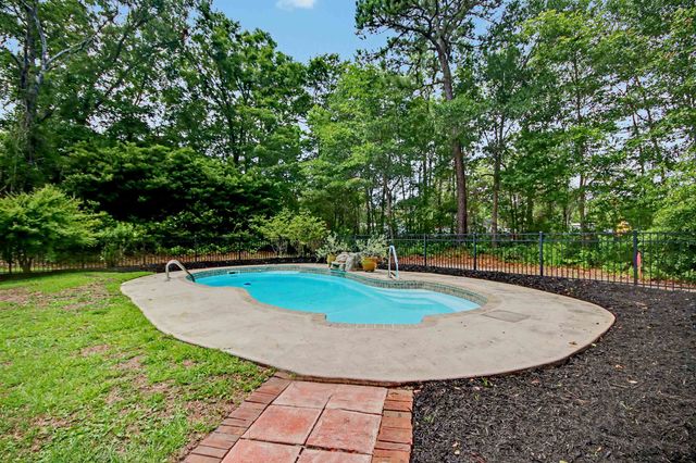 4352 Johnson Circle, Murrells Inlet, SC 29576