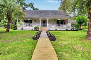 4352 Johnson Circle, Murrells Inlet, SC 29576