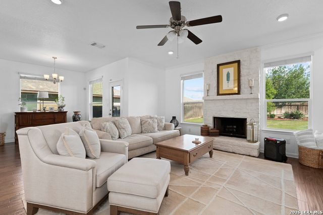 944 CYPRESS ML, New Braunfels, TX 78130