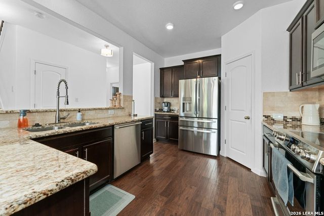944 CYPRESS ML, New Braunfels, TX 78130