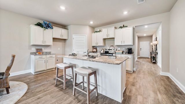 275 ARROWWOOD TRL, Oakland, TN 38060