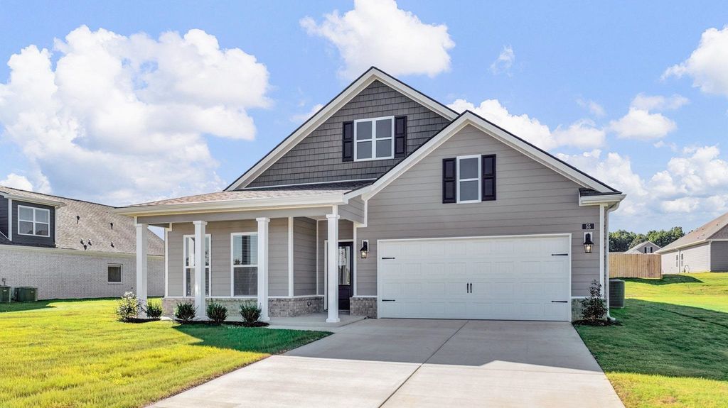 275 ARROWWOOD TRL, Oakland, TN 38060