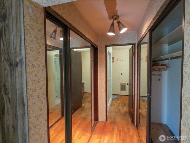 8275 State Route 20, Port Townsend, WA 98368