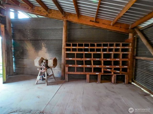 8275 State Route 20, Port Townsend, WA 98368