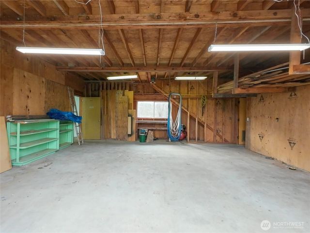 8275 State Route 20, Port Townsend, WA 98368