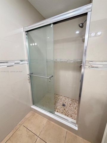 28202 SW 143rd Ct, Homestead, FL 33033