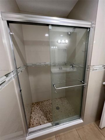 28202 SW 143rd Ct, Homestead, FL 33033