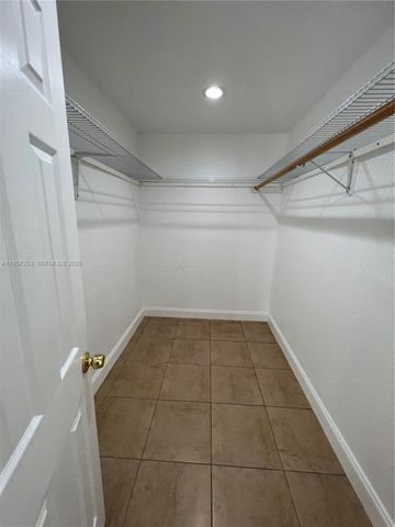 28202 SW 143rd Ct, Homestead, FL 33033