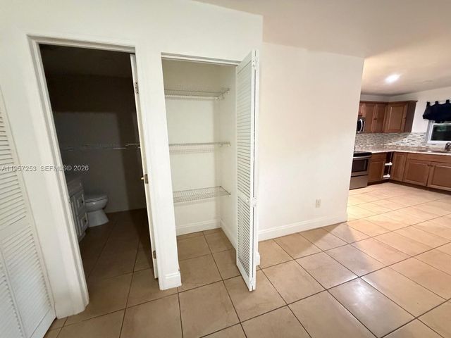 28202 SW 143rd Ct, Homestead, FL 33033