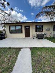 28202 SW 143rd Ct, Homestead, FL 33033