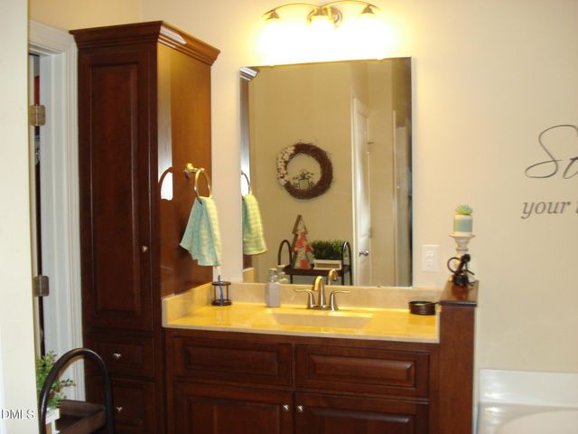 34 Aspen Way, Dunn, NC 28334