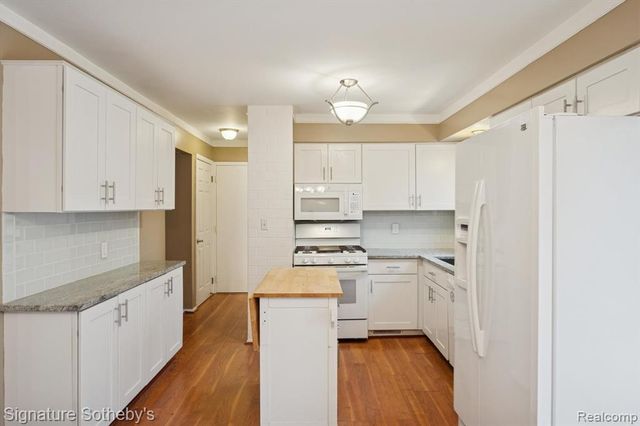 4254 Halkirk Drive, Waterford, MI 48329